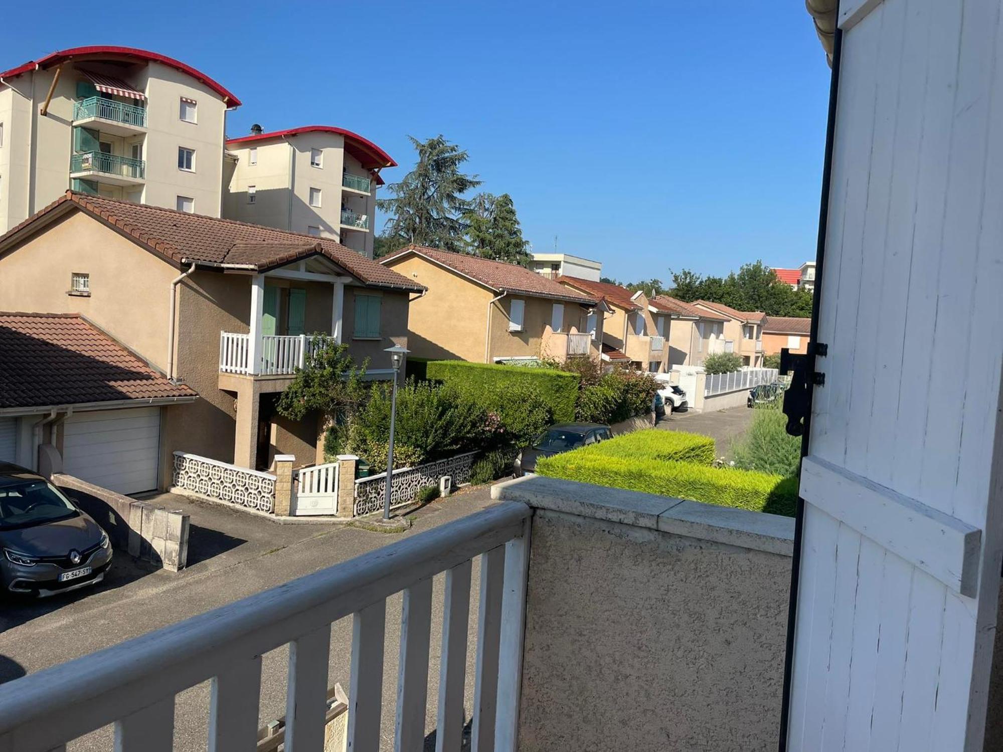Dynamique Et Splendide Bourgoin-Jallieu Exterior foto